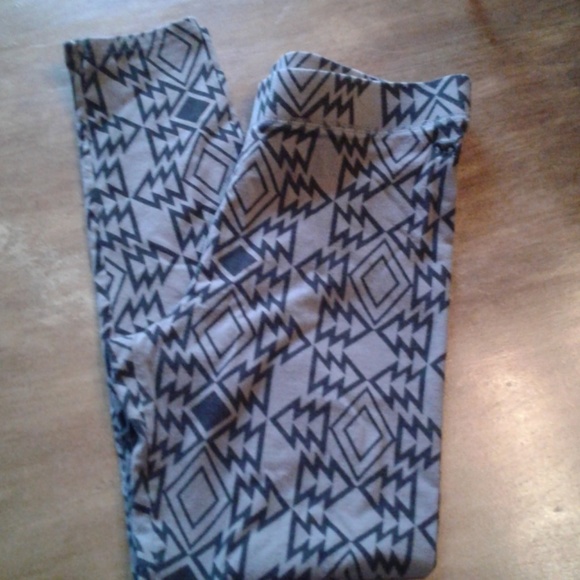 PINK Victoria's Secret Pants - Pink Victoria's Secret Leggings